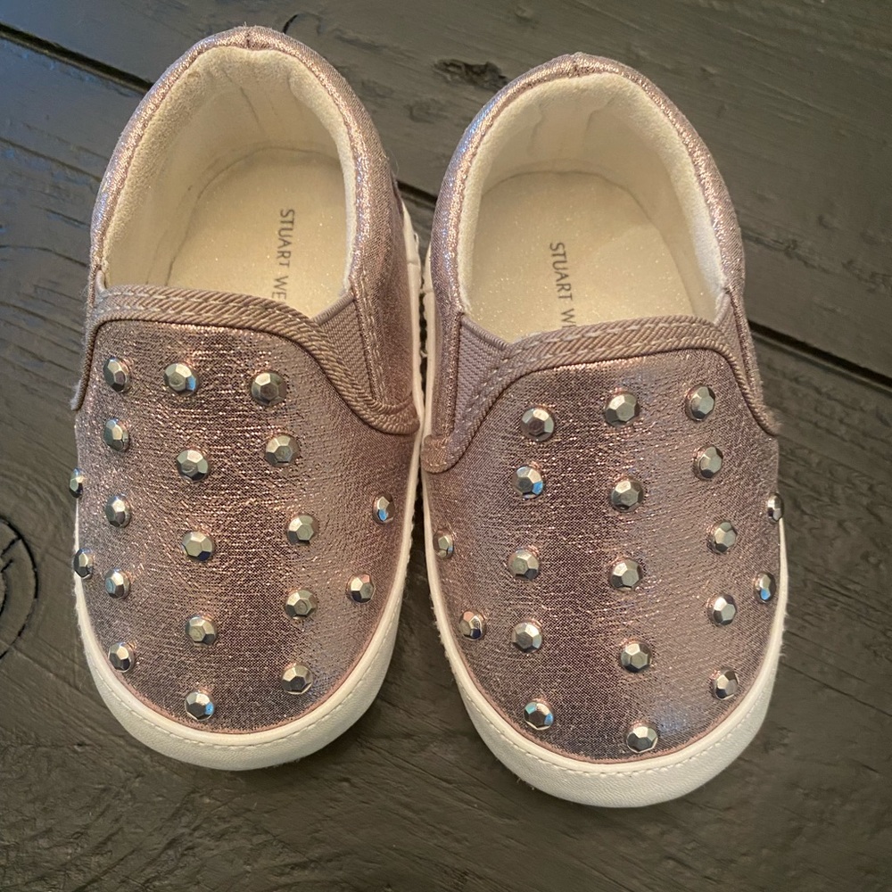 Baby shoes